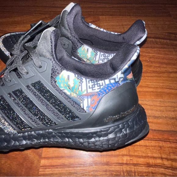 UltraBoost DNA ‘Chinese New Year’ (2020) - Picture 5 of 11